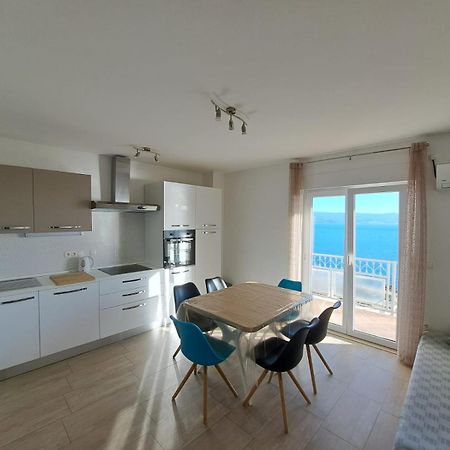 Apartman Leon Omiš Dış mekan fotoğraf