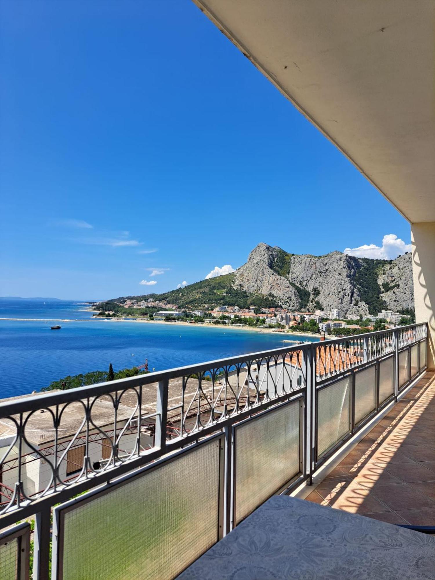Apartman Leon Omiš Dış mekan fotoğraf